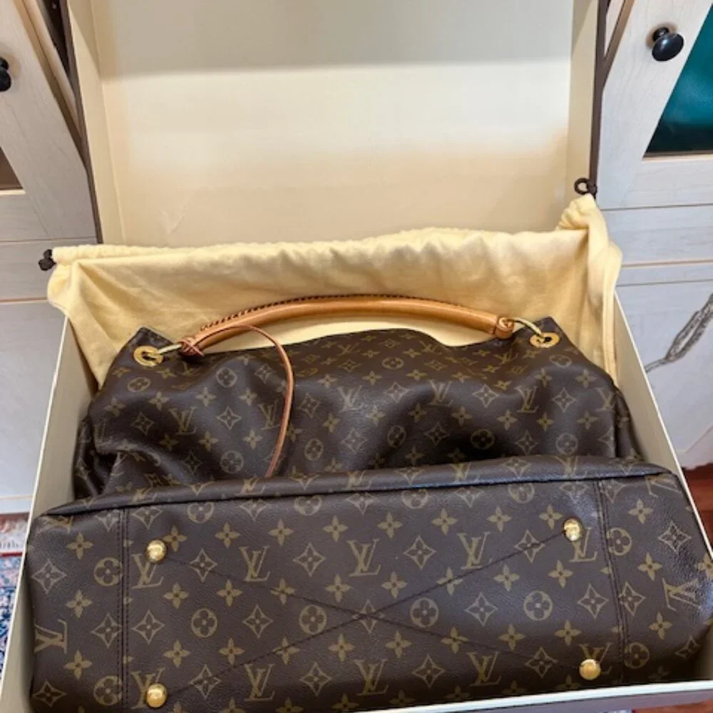Louis Vuitton LV Monogram Artsy - Picture 3 of 16